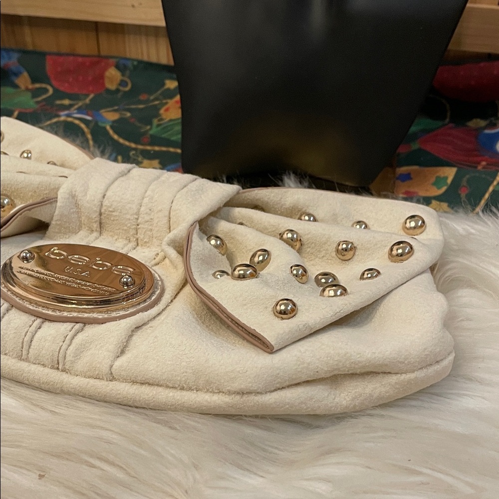 💜Bebe Ivory Clutch with Gold Studs - Picture 4 of 7